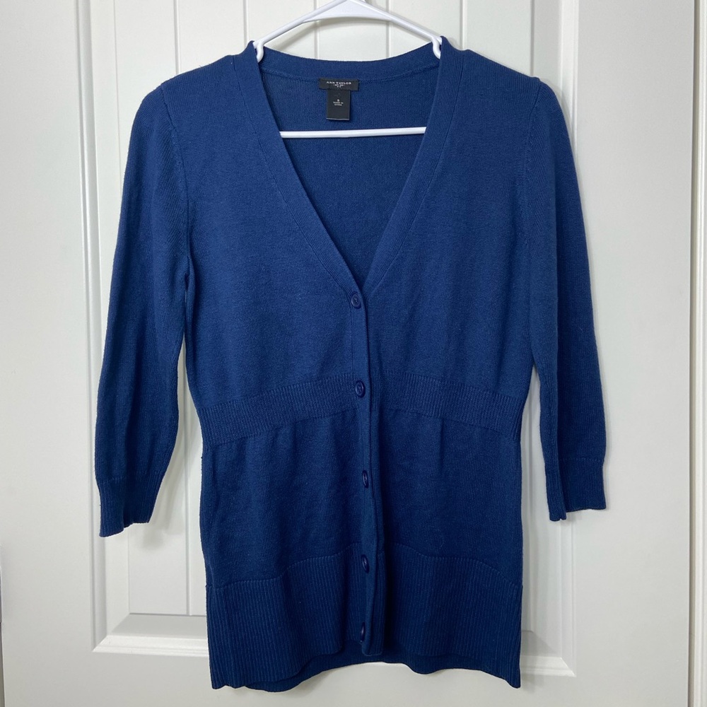 EUC Ann Taylor women’s dark blue wool blend 3/4 sleeve button cardigan sweater S